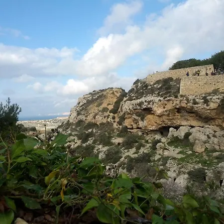 Melitella * Ghajn Klieb
